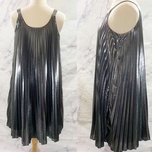 Cato Silver Lamé Pleated Shift Dress 14/16W